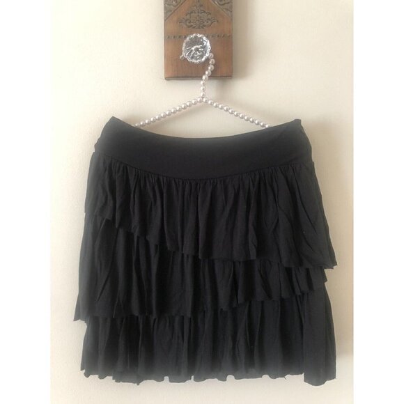 NWT Banana Republic Womens Size 2 Black Ruffled Layered Skirt Soft Modal - Picture 1 of 4